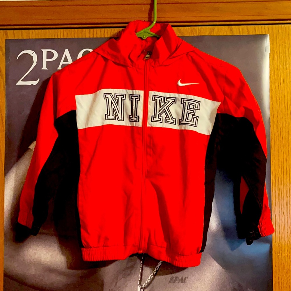 Boys’ orange Nike jacket size 6